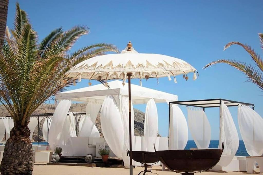 Happy , 2 Bed 2 Bath , Seaview Airco Wifi Apartment *