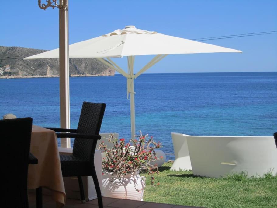 Happy , 2 Bed 2 Bath , Seaview Airco Wifi Apartment *